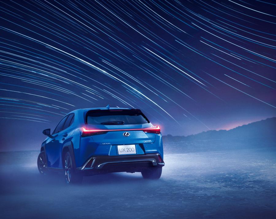  Lexus UX200 F-Sport 2018 года  (JP) (фото 7 из 7)